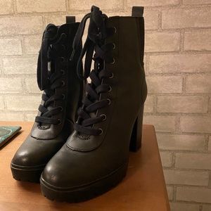 Steve Madden latch boots